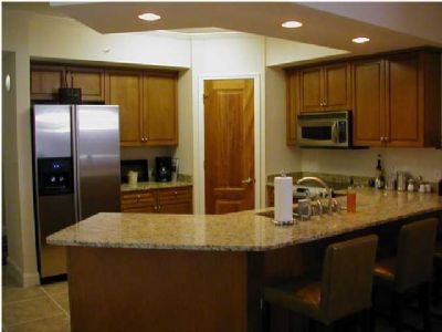Gourmet Kitchen with Stainless Appliances and Granite Countertops!