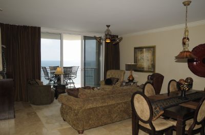 Nice Large Living Room with Plenty of Seating and LCD tv