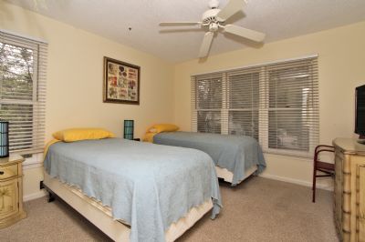 Upstairs Bedroom 2