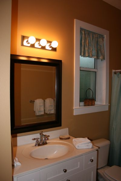 downstairs full bath