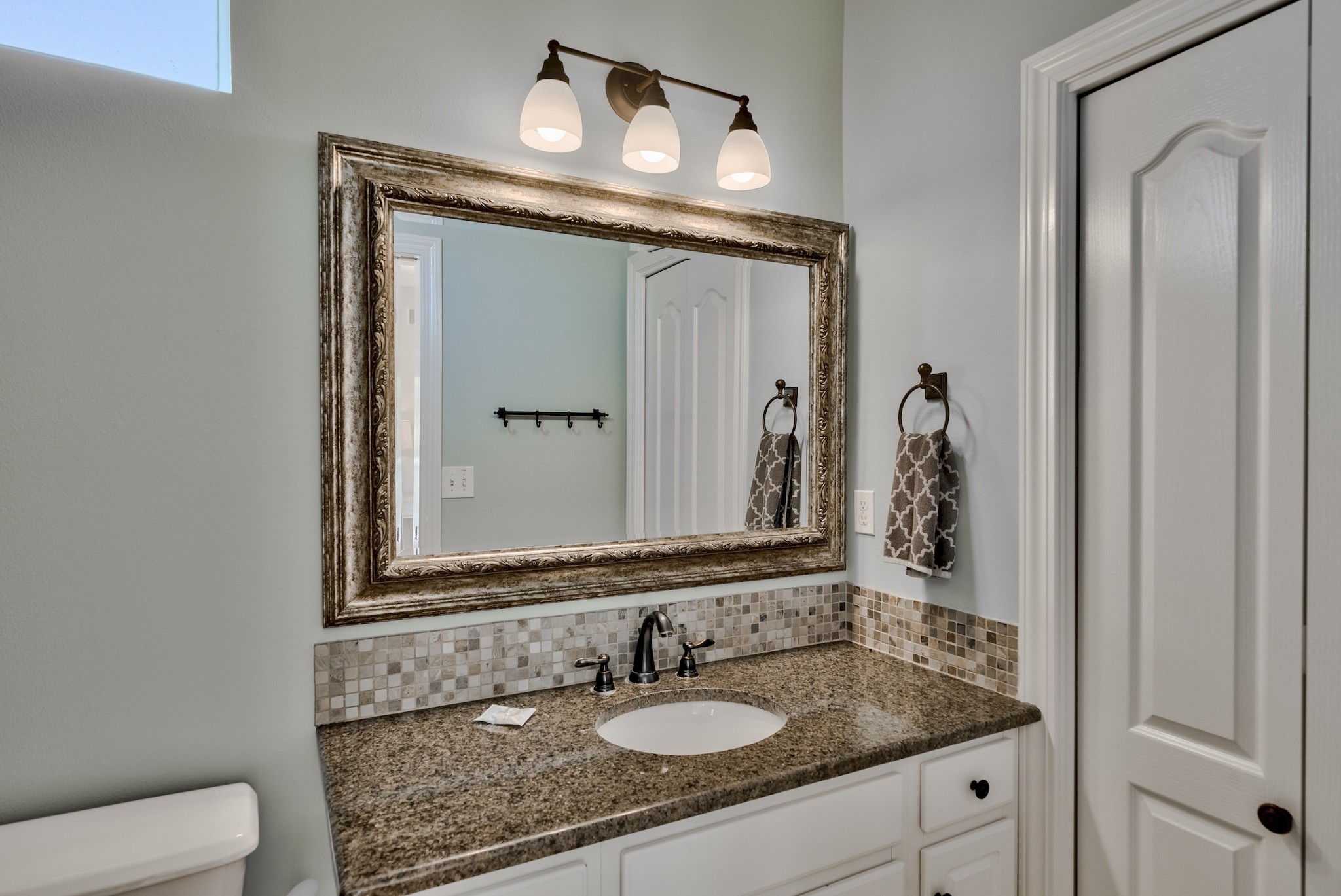 2nd Full-size Fridge & High Efficiency front load washer/dryers! 2nd Full-size Fridge & High Efficiency front load washer/dryers!