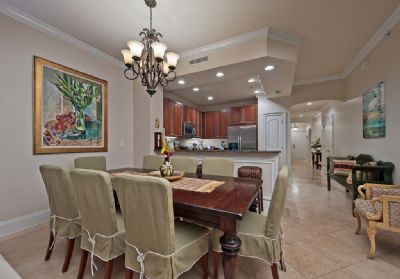Plenty of seating in dining area