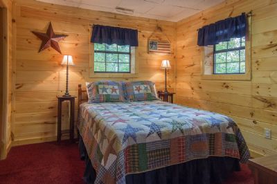 Lower Level Queen Bed