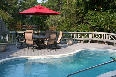 Large Private Pool overlooking Lagoon