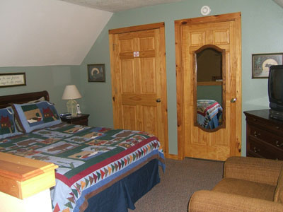 Second bedroom with full bath