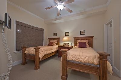 Twin beds can be made into ONE king