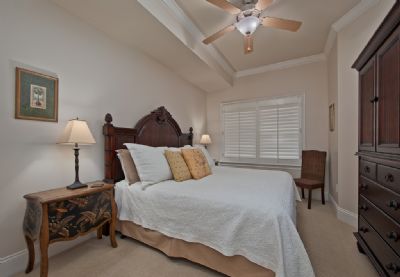 Second King bedroom with attached bath