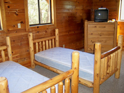 twin beds