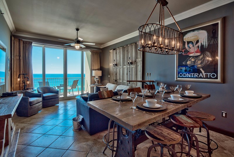 Open concept design with a view of the Gulf as soon as you enter!
