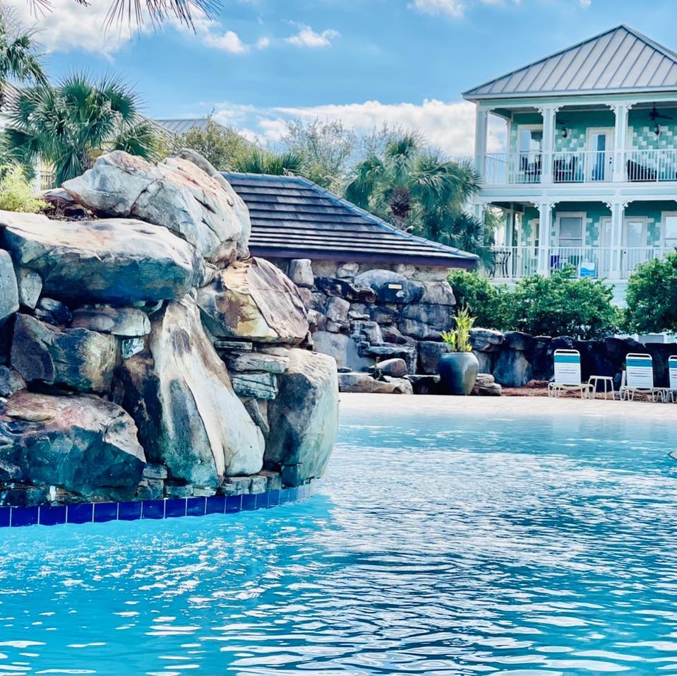 Home sits on beautiful Lagoon Pool