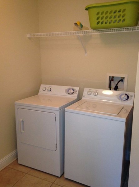 Full size laundry room