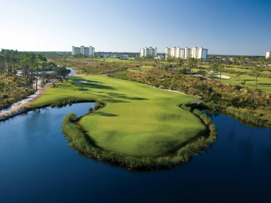 18-hole Arnold Palmer Signature Series golf course located in Lost Key