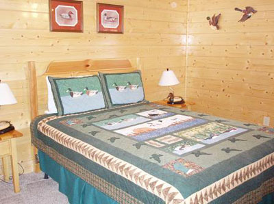 Duck bedroom - one of our 6 bedrooms - with Queen-size bed