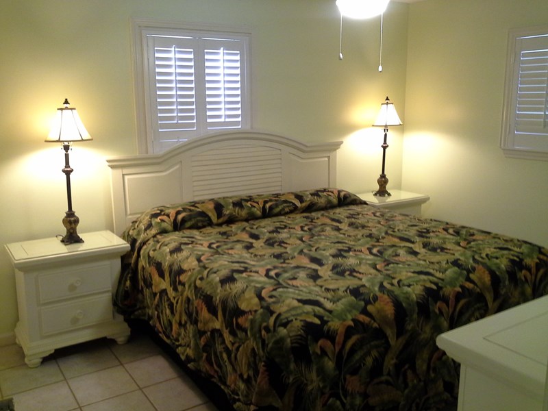 Master Bedroom with King Broyhill Bedroom Furniture