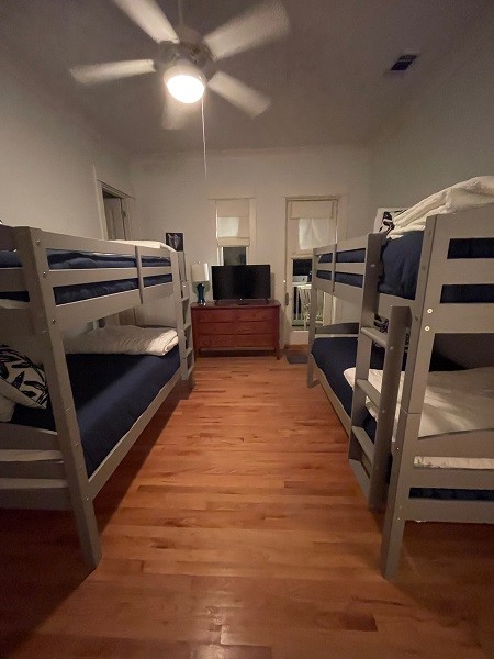 Bunk Room w/(4) Twin Beds